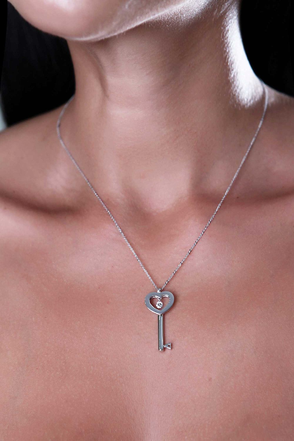 Сияние звезд и роскошь бриллиантов Vega — самая яркая звезда Лиры и PVG