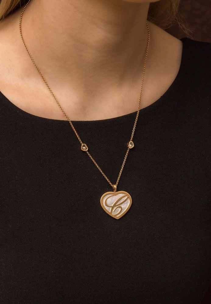 Колье Chopard Happy Hearts Колье Chopard Happy Hearts коллекция 2022-2023