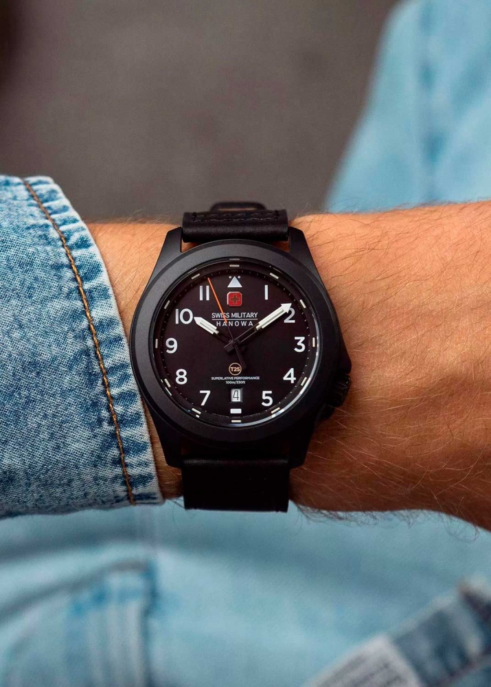 Часы Swiss Military Hanowa Fieldmaster Tritium 			