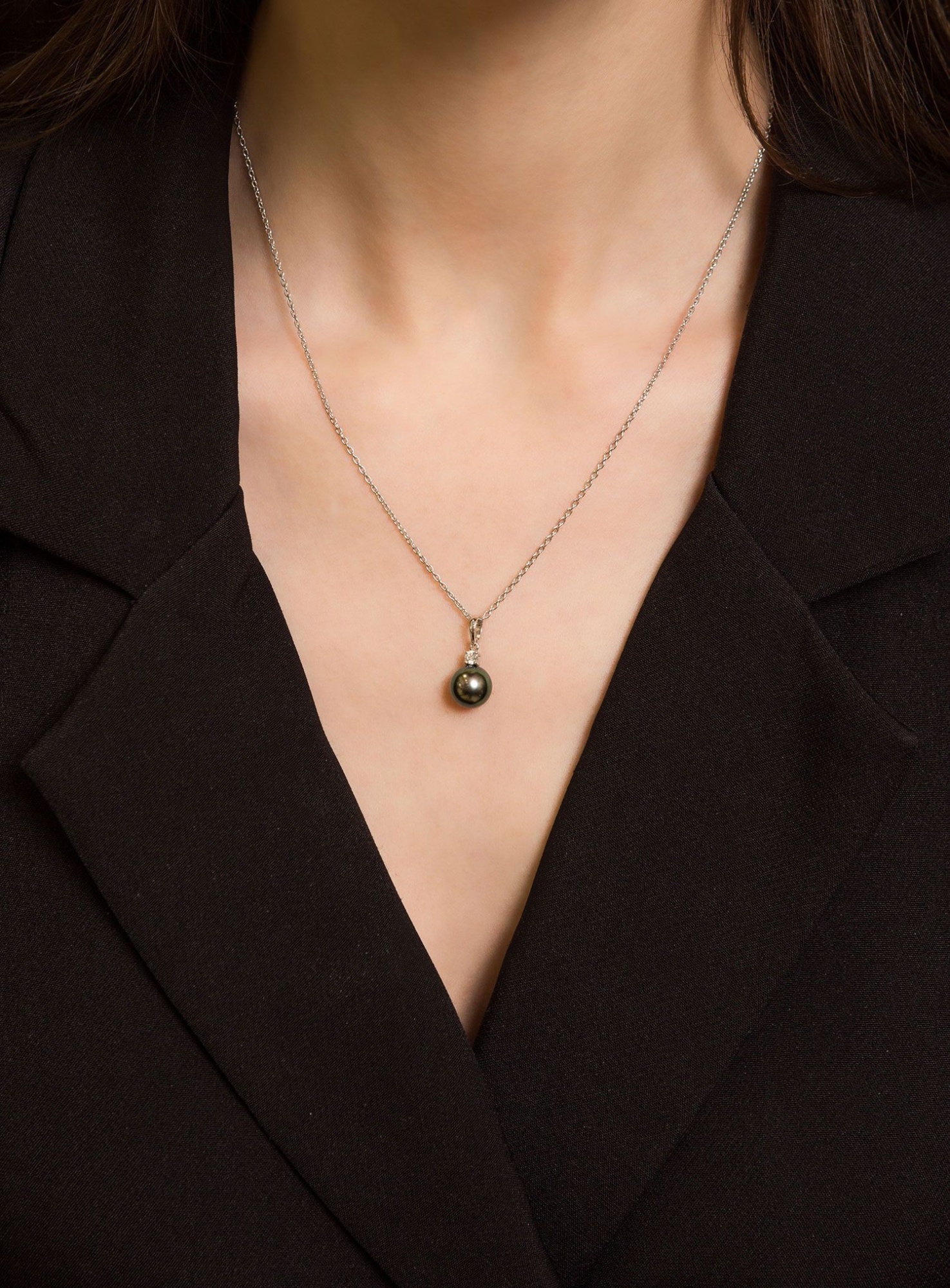 Колье Mikimoto коллекция 2022-2023