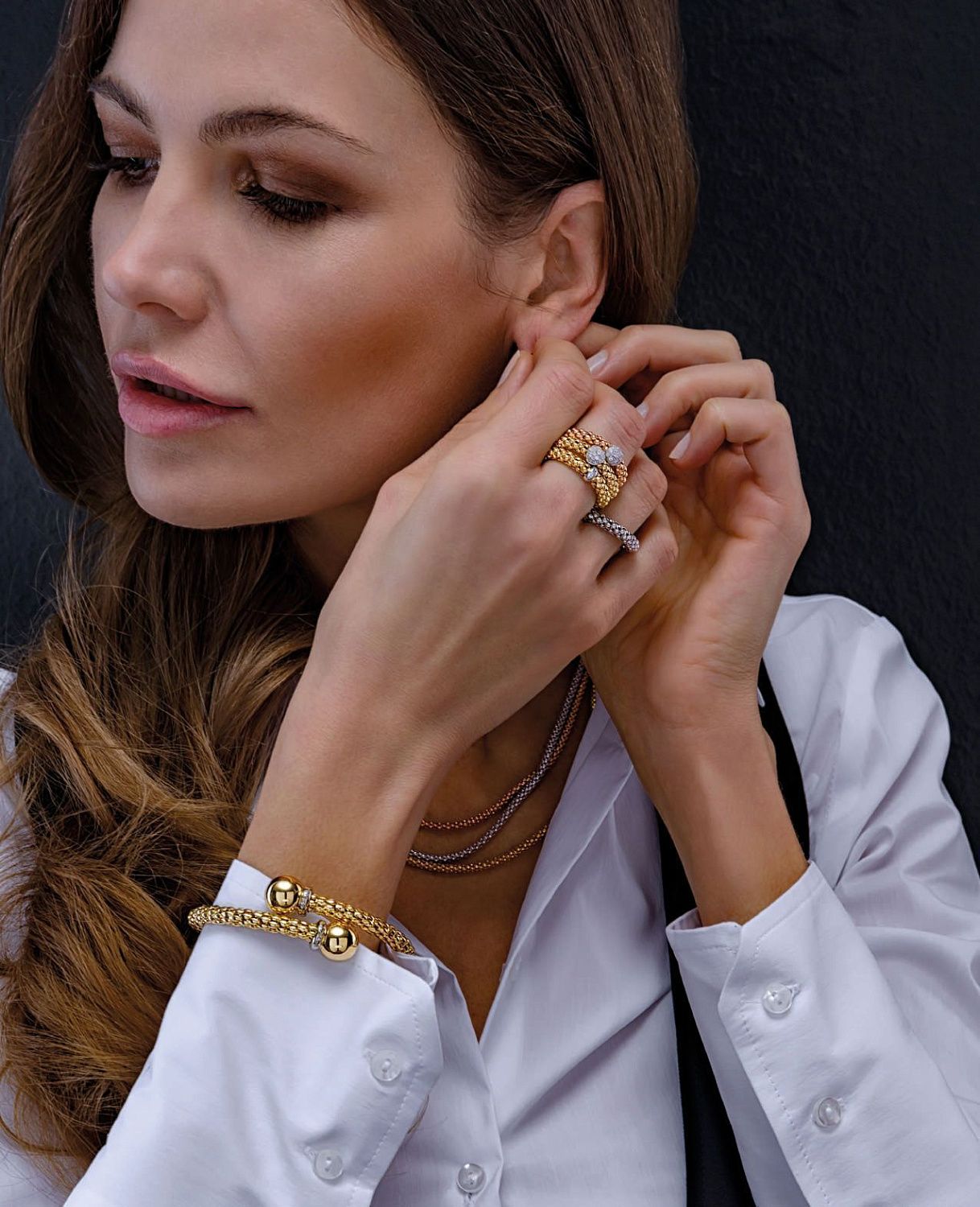 Stella MILANO Stella MILANO