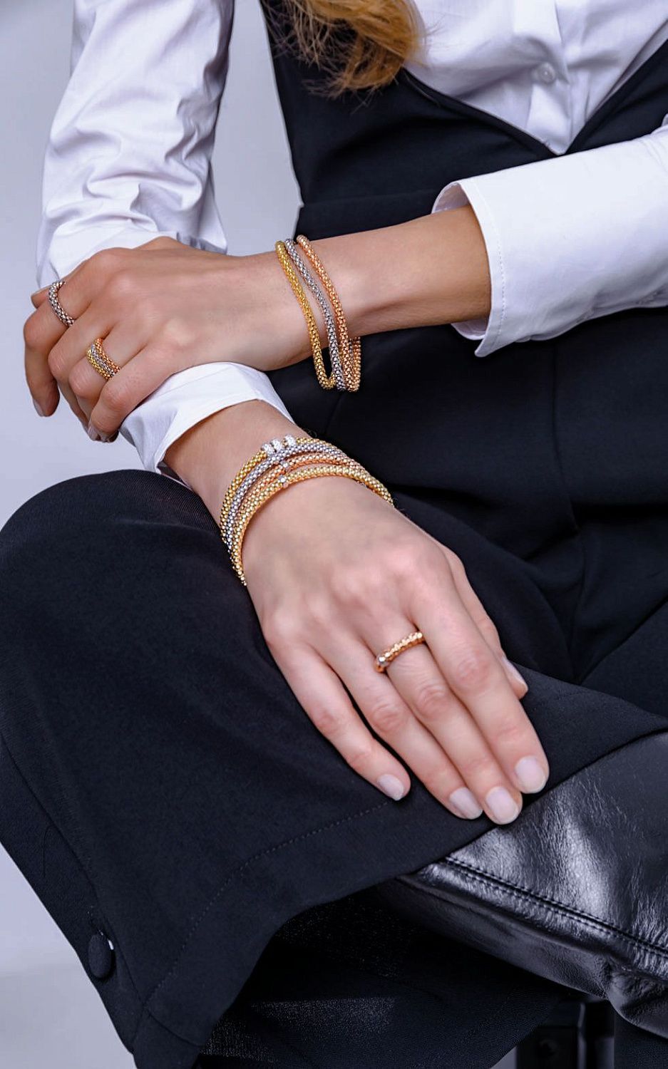 Stella MILANO Stella MILANO